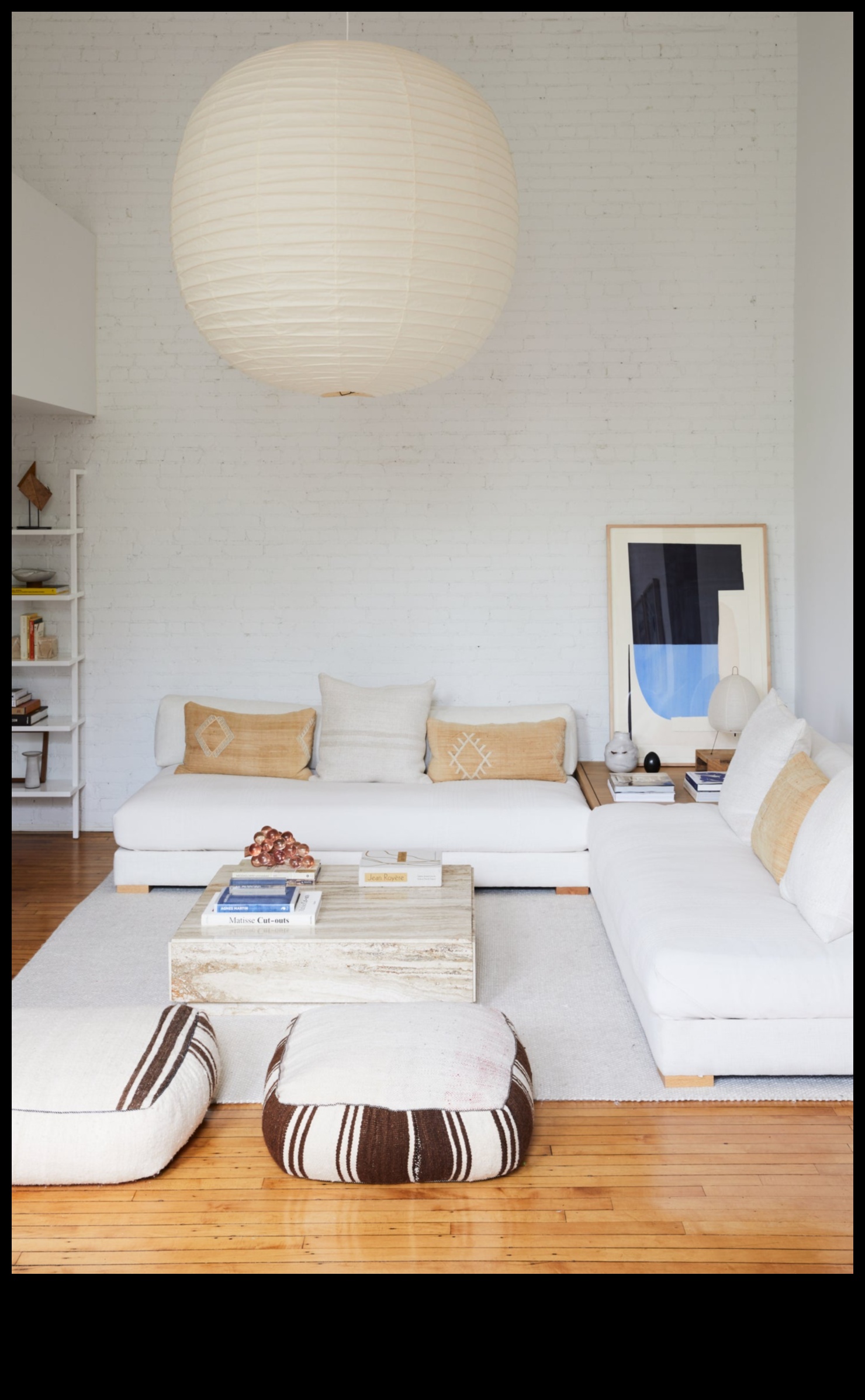 Cum se realizează un decor modern de living japonez pentru Zen Serenity folosind idei de decor?