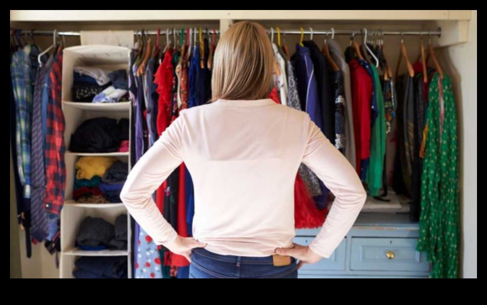 Amplificați -vă garderoba de zi cu zi cu aceste 5 sfaturi de stil 3 Actualizări ale îmbrăcămintei de bricolaj: transformați elementele de bază în capse de modă