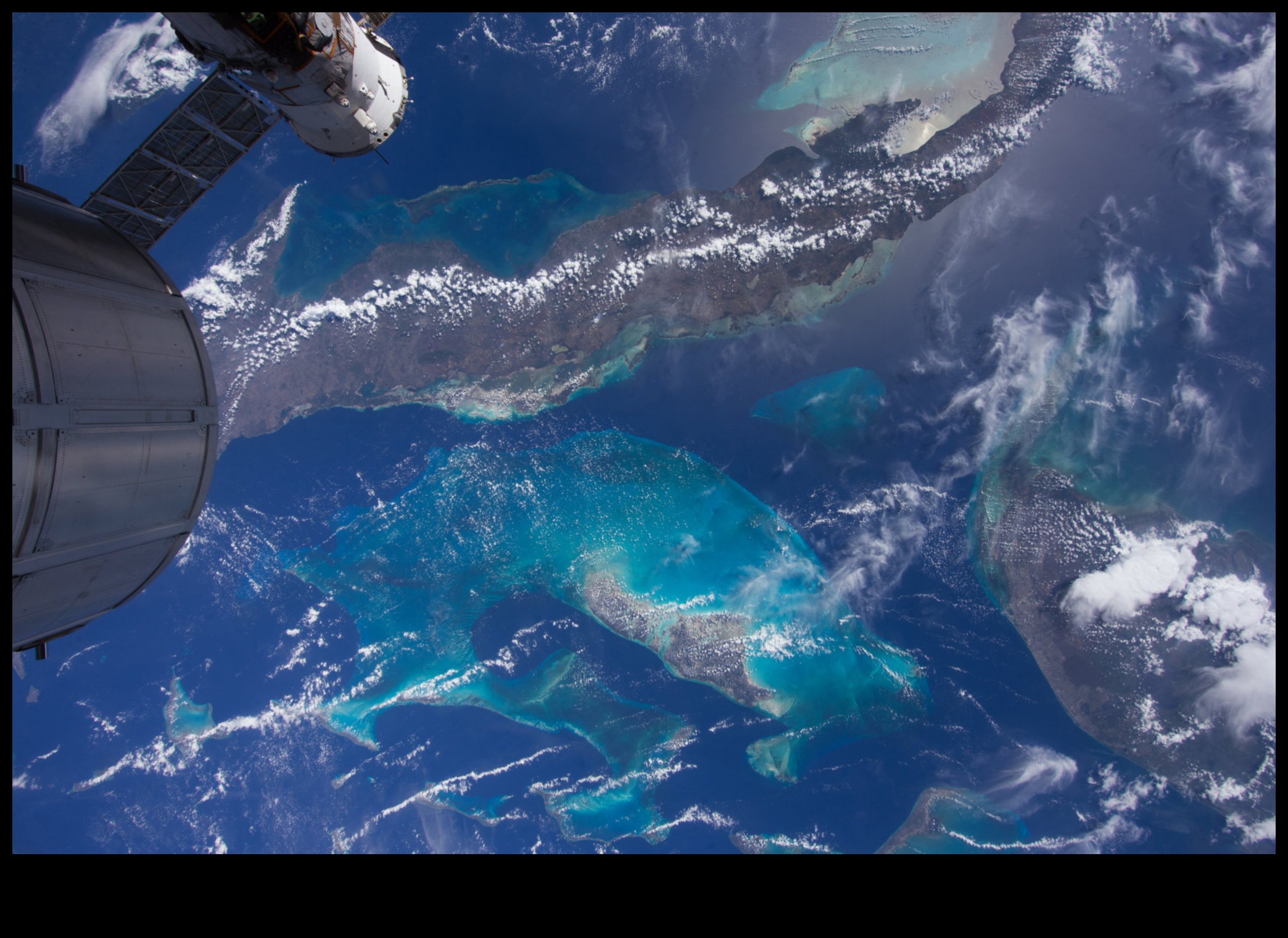 Dincolo de orizont: o explorare vizuală a frumuseții Pământului în fiecare cadru